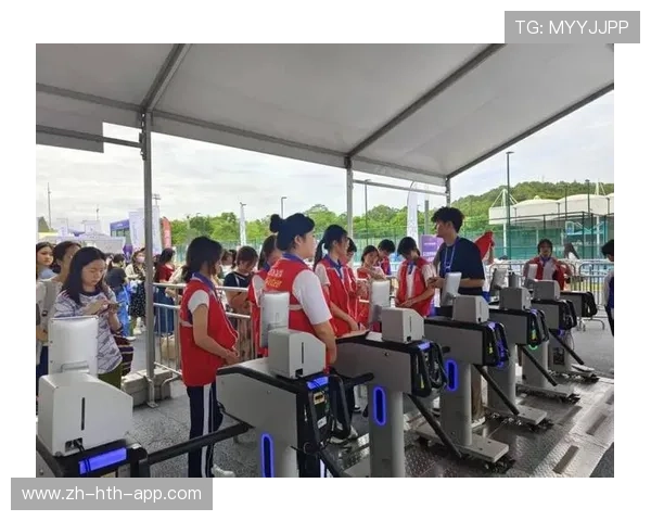 以游泳志愿服务推动赛事高效运行构建以志愿者为核心的支持体系